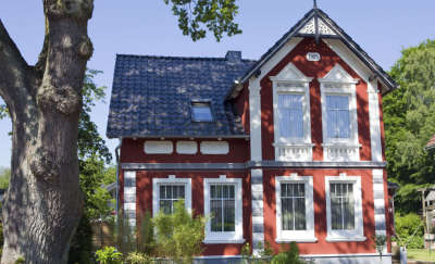 Abbildung älteres Haus in Top-Zustand
