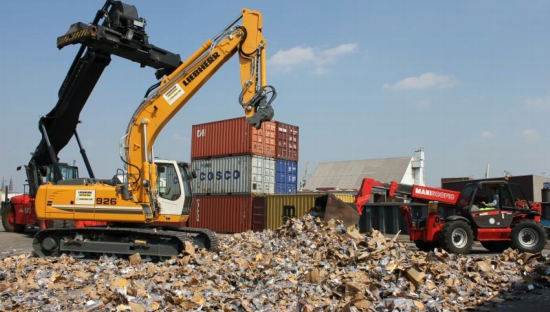 Vernichtung von Werkzeugen mit gefälschten Siegeln im Hamburger Hafen